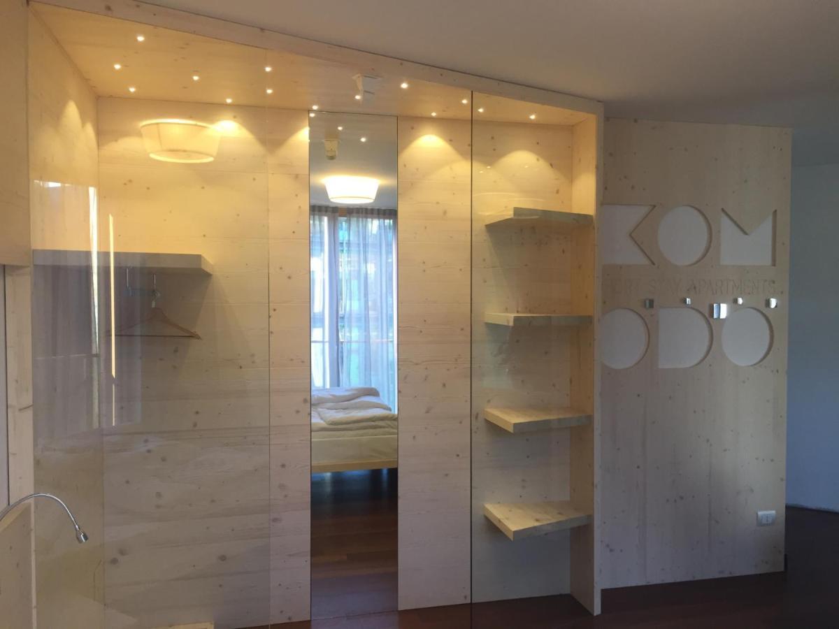 Komodo Short Stay Apartments Тренто Екстериор снимка