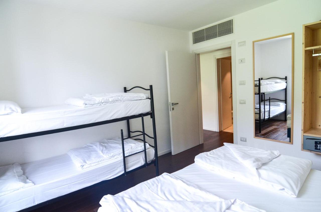 Komodo Short Stay Apartments Тренто Екстериор снимка