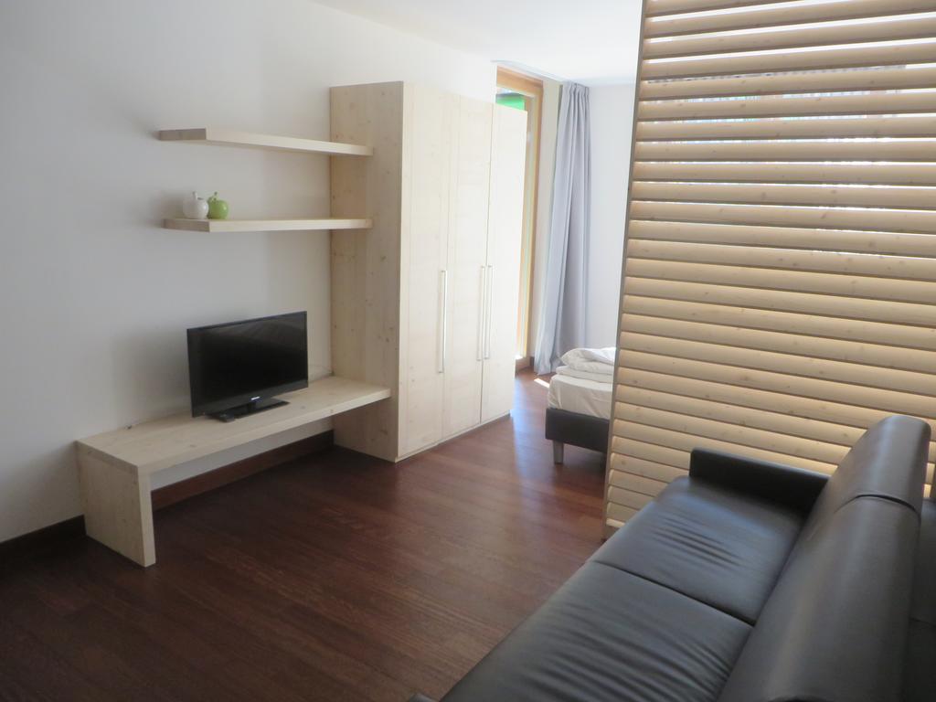 Komodo Short Stay Apartments Тренто Стая снимка